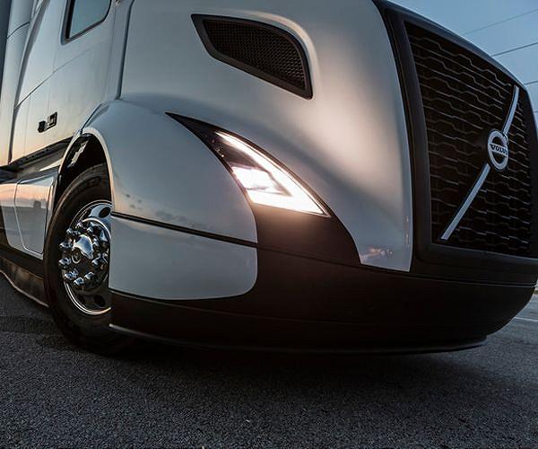 Volvo Cars profits rise despite 2022 'turbulence'