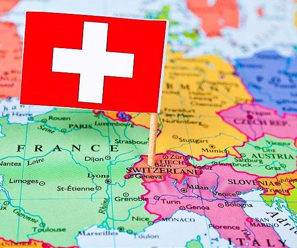 Swiss government rejects tightening neutrality rules