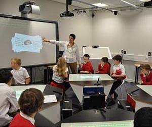 Star Trek Classroom: The next generation of school desks