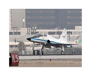 U.S. considering new trainer jets