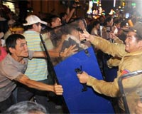 China envoy ends historic Taiwan visit amid violent protests