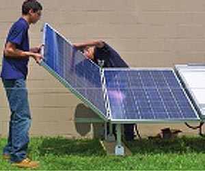 US Solar Jobs Census Finds Solar Employment Soars As US Economy Lags