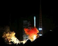 China launches new data relay satellite