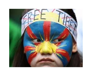Unwilling to upset China, West holds back on Tibet