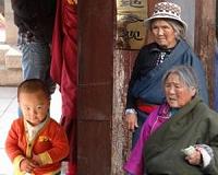 Top China official slams foreign influence on Tibetan Buddhism