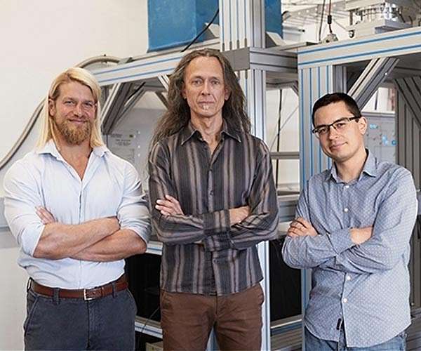 Spinning up a 'flip-flop' qubit
