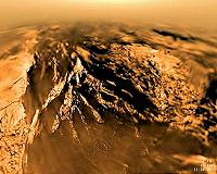 Chemical trail on Titan may be key to prebiotic conditions