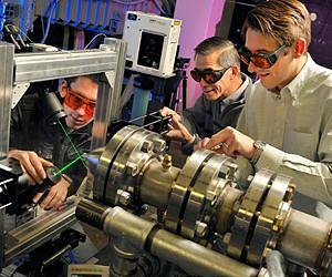 Navy tasks Virginia Tech research team with reducing deafening roar of fighter jets