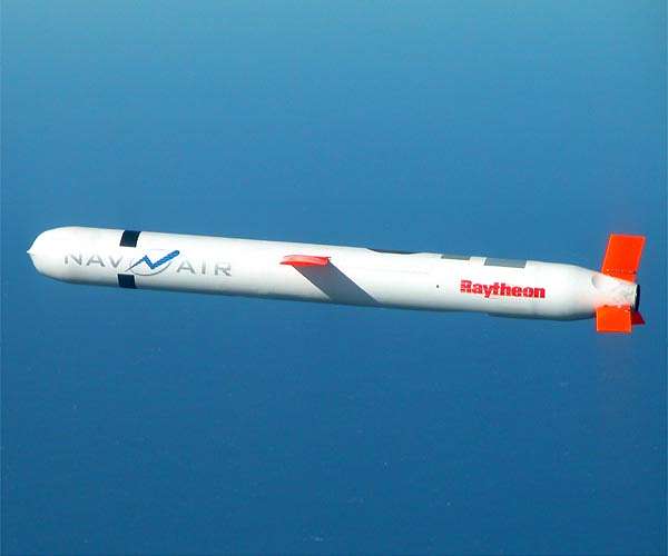Australia agrees to buy long-range missiles from US