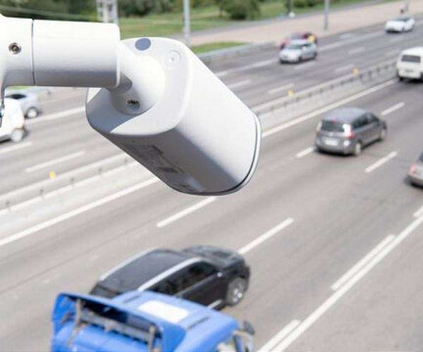 Camera-only navigation system cuts localization drift by up to 95 percent without GPS or LiDAR
