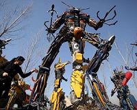 Chinese farmers make 'Transformers' out of used cars