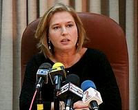 Israel peace negotiator Livni defends Abbas talks