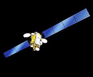 Emirates seek French military satellite