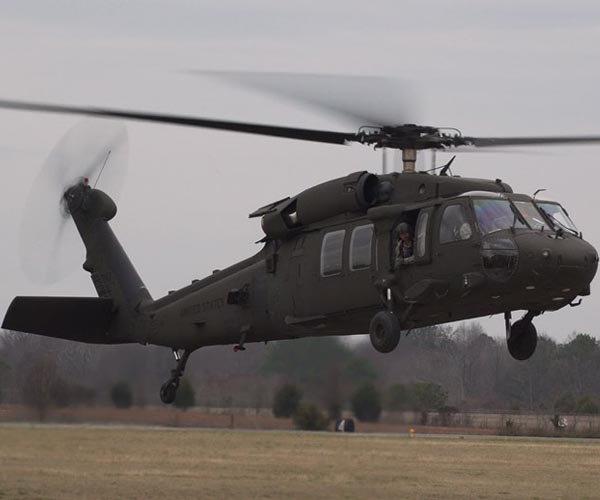 Nine dead in crash of two US Army helicopters