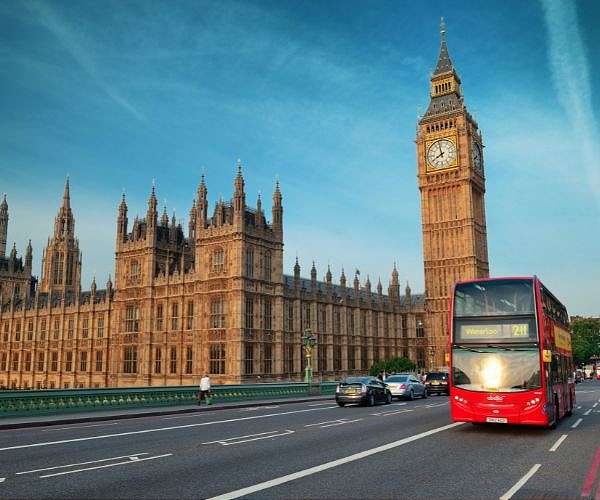 UK aims to quicken civil service with AI 'Humphrey'