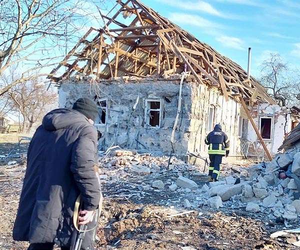 'Tears in our eyes': Ukrainians rejoice in liberated Izyum