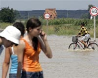 Death toll in Ukraine floods rises to 30: minister