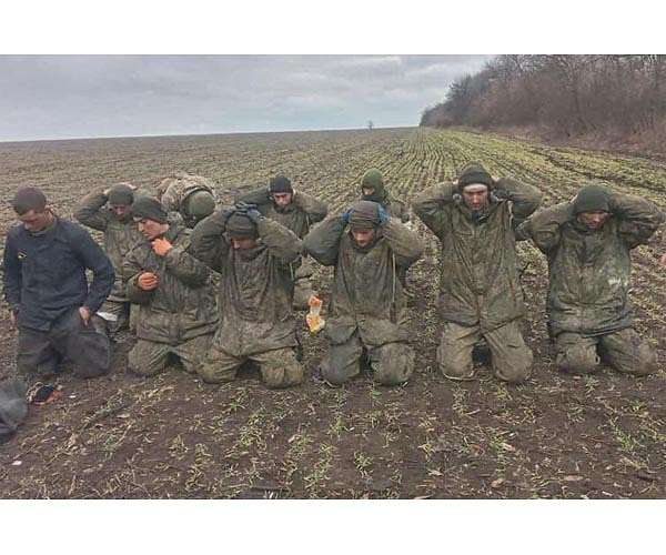 Russia, Ukraine exchange 107 fighters in prisoner swap