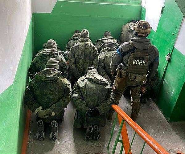 Ukraine, Russia confirm prisoner swap