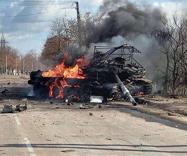 Ukraine says troops may have to pull back from flashpoint city