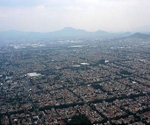 In Mexico City, a green revolution, one lettuce at a time