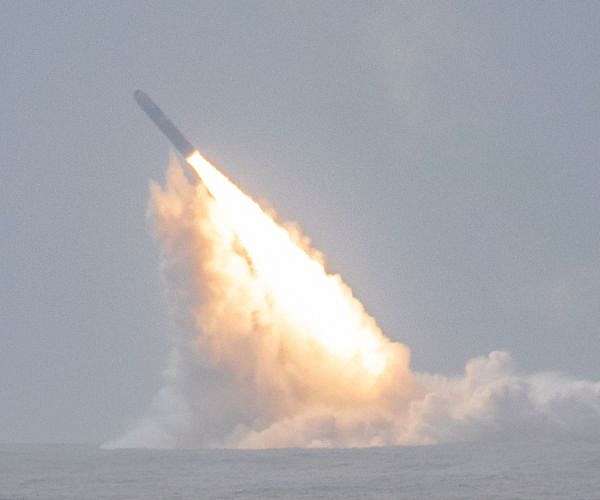 US, Russian submarines visit Cuba
