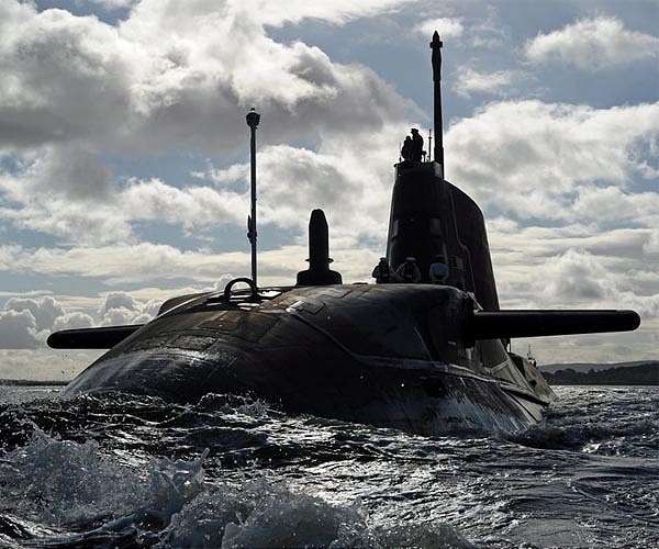 Australia plans to host US, UK nuclear subs