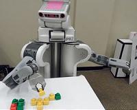 Ask the crowd: Robots learn faster, better with online helpers