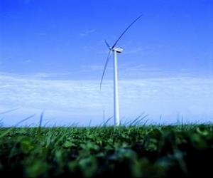 When Wind Turbine Blades and Solar Panels End Up in Landfills