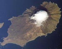 Russian scientists say volcanic cloud threatens planes: report