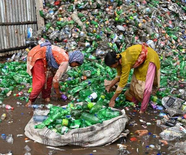 Plastic pollution talks must not fail: UN environment chief