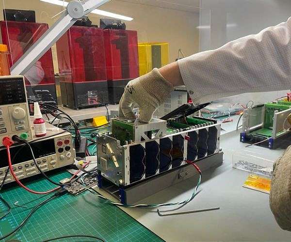 AI-developed controller directs satellite in pioneering in-orbit maneuver