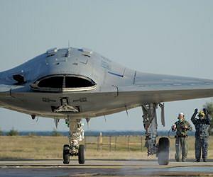 Precision, Wireless Ground Handling of X-47B Unmanned Aircraft