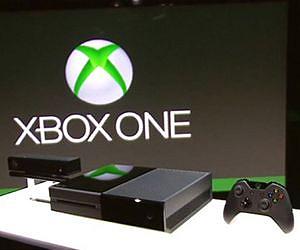 Xbox One makes hot debut as console war revs up
