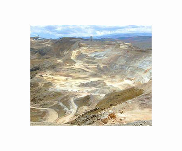 Health or jobs: Peruvian mining town at a crossroads