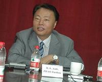 New China envoy tries to mend fences with Philippines