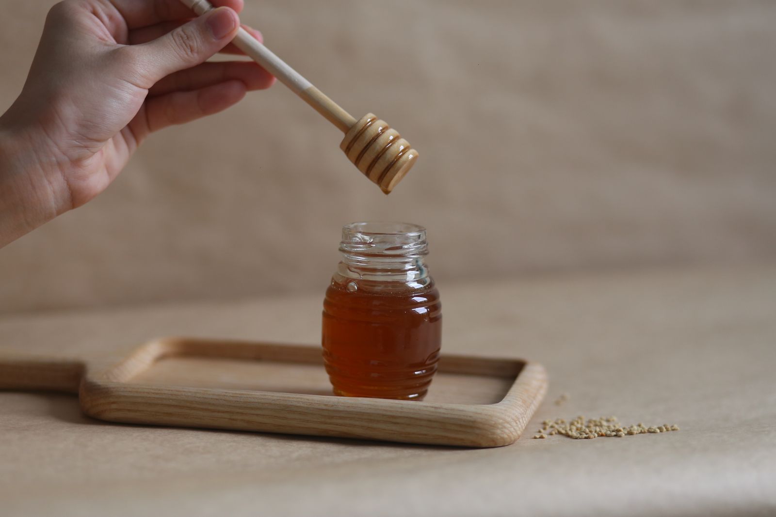 raw honey jar